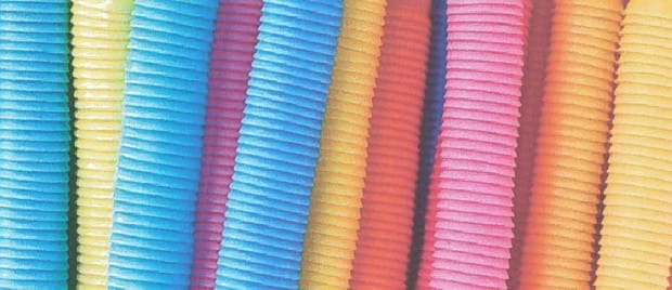 Colored polyolefin pipe